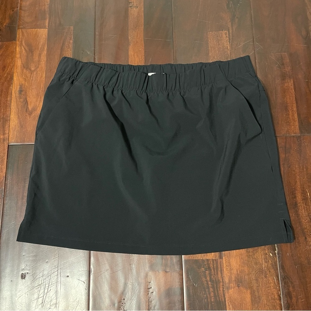 Columbia Black Skort Women’s Size XL Pickleball Tennis Hiking Pockets
